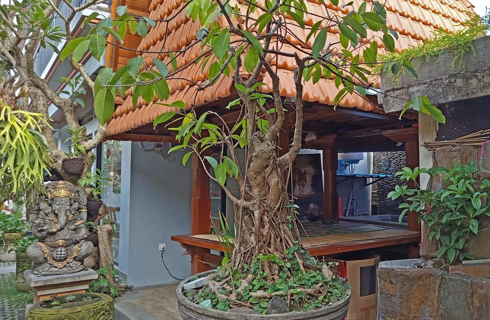 Mahaguna Ubud Indonesia